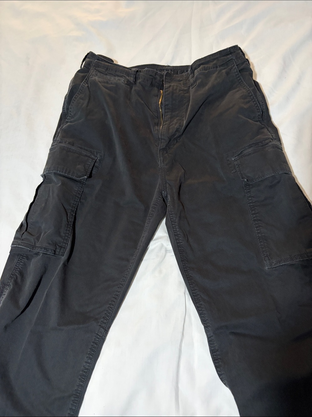 American Eagle Outfitters Black Cargo Pants - Utility Pocket Style